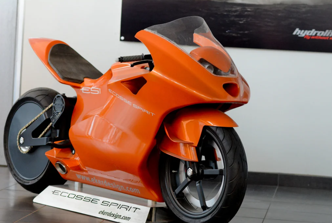 Стоят как крыло самолета. 10 самых дорогих мотоциклов в мире