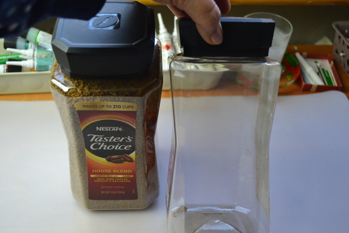 Как сделать красивыми простые пластиковые банки