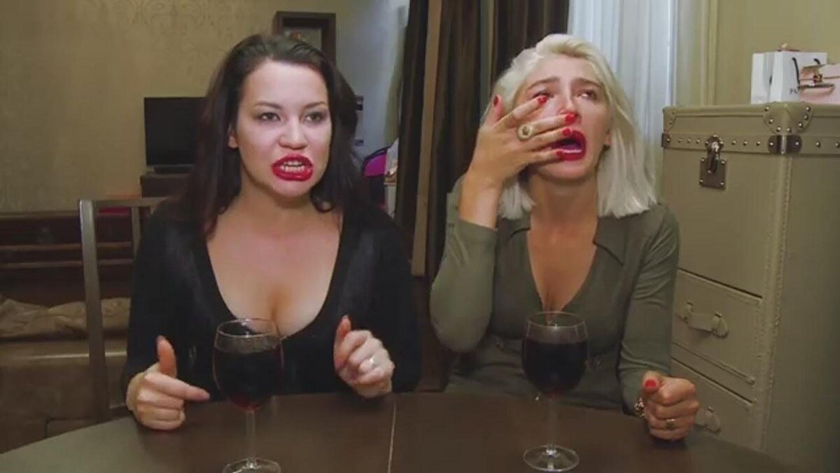 Ида Галич и Настя Ивлеева