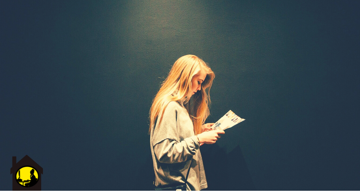 Посмотрите объявления о приеме на работу