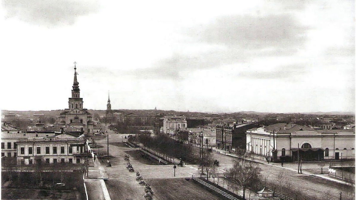 Екатеринбург исторические фото. Екатеринбург старый город. Главный проспект Екатеринбург 20 век. Екатеринбург 19 век. Екатеринбургский завод 1723.