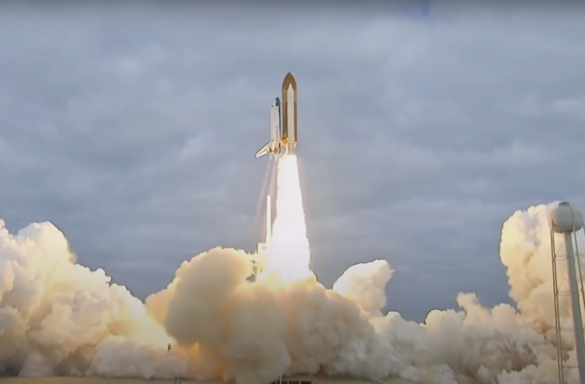 Запускать ракету видео. Astra rocket ракета. Ракета легкого класса «союз-2. Плесецк пуск рокот. Falcon 9 landing.