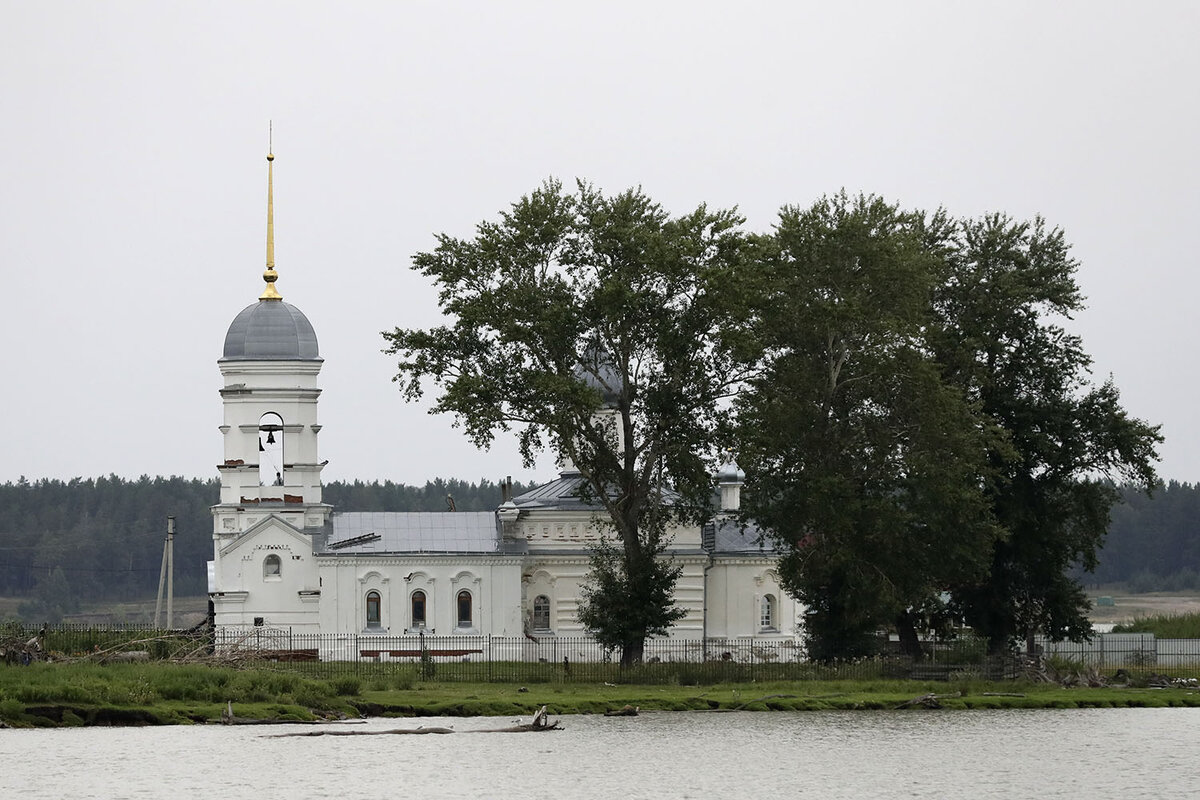 История и тайны села Чингис: церковь в руинах и «золотой колодец» | The  center of Russia | Дзен