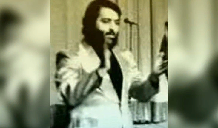   Михаил Шуфутинский – один из наиболее известных исполнителей русского шансона, композитор и автор песен, пианист и продюсер. Композиции из его репертуара распевает вся страна.-8