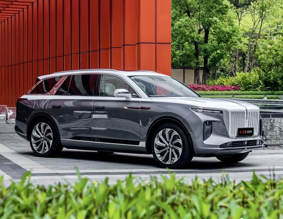 Hongqi E-HS9