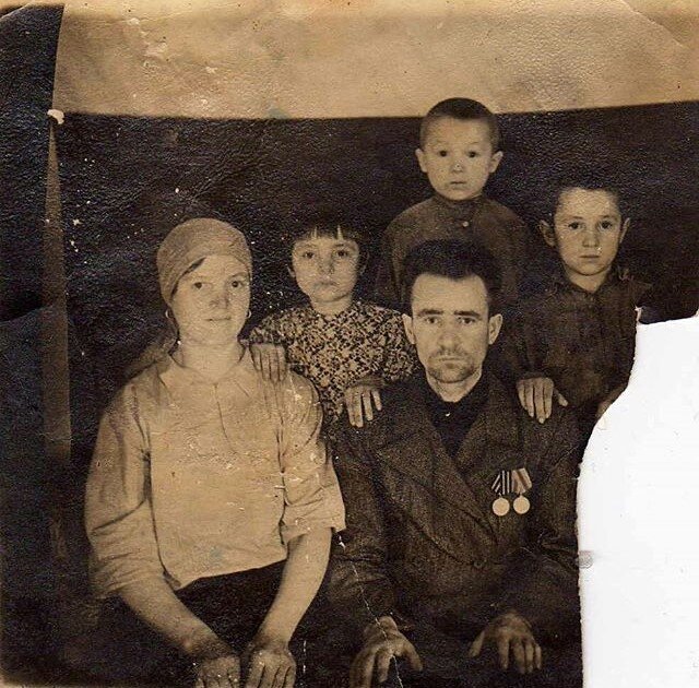 Вся семья Боровских