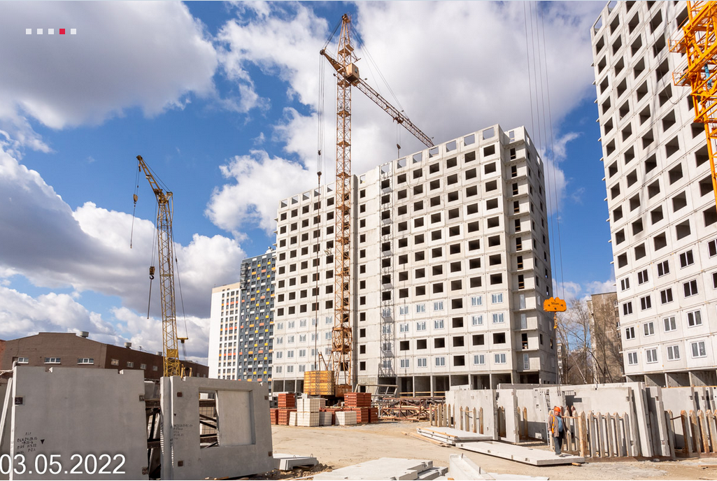 Новые фотографии со строительной площадки застройщик выкладывает на своем сайте каждый месяц
