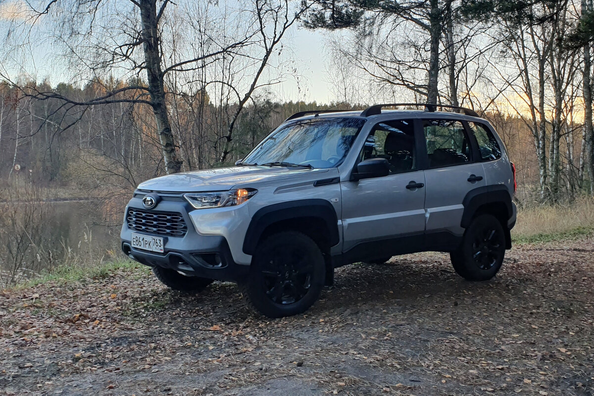 Лада нива тревел 2024 фото Тропою легенды. Тест-драйв Lada Niva Travel Black CarExpert.ru Дзен