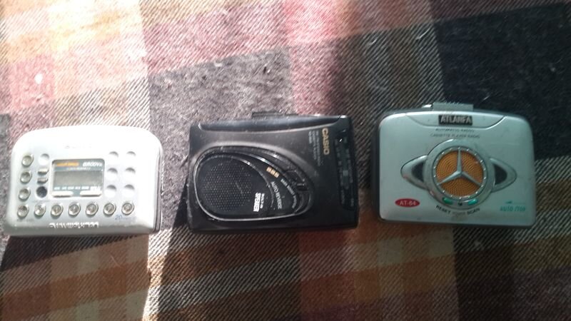 Общий вид трех плееров...