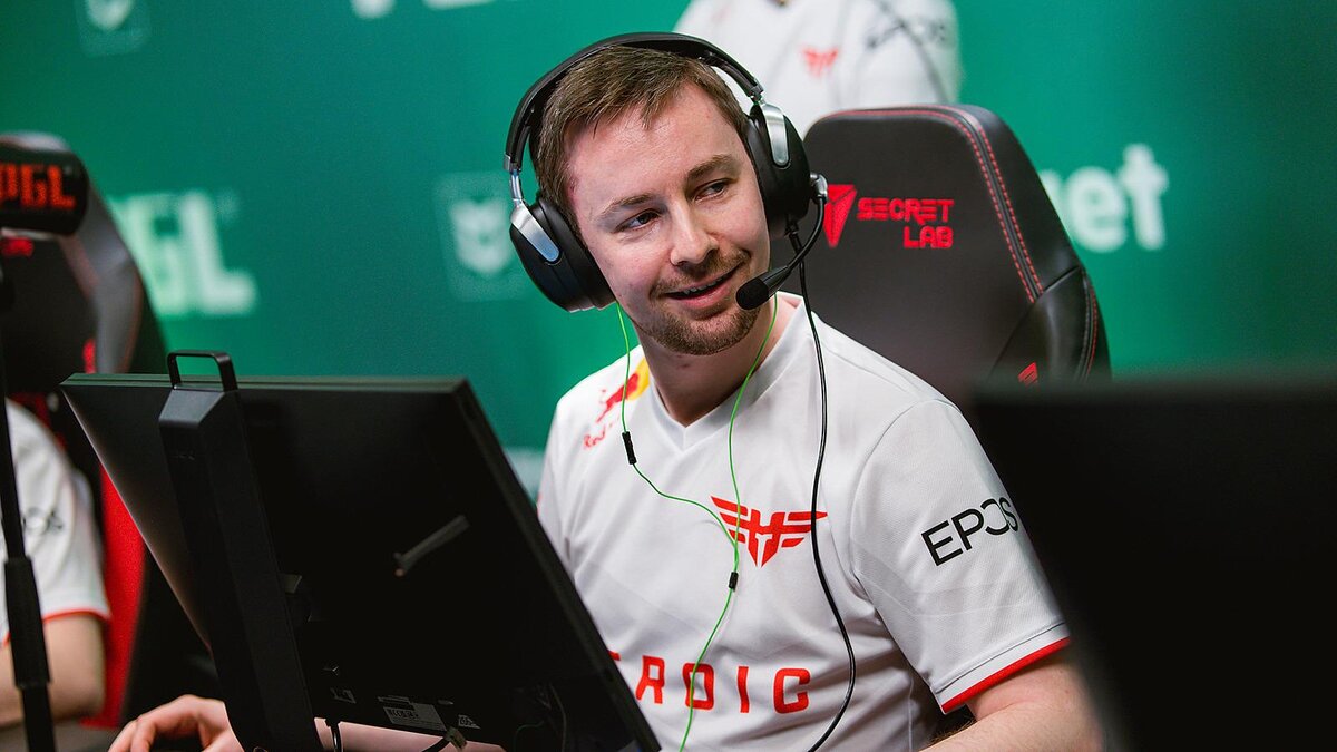     Каспер cadiaN Моллер