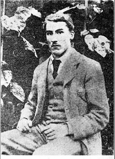 Говард Картер - это имя, которое всегда будет ассоциироваться с открытием гробницы Тутанхамона и древним Египтом. Его страсть к археологии и его решительность позволили нам раскрыть тайны древних цивилизаций и заглянуть в их мир. Фото из свободного источника. Говард Картер в юности.