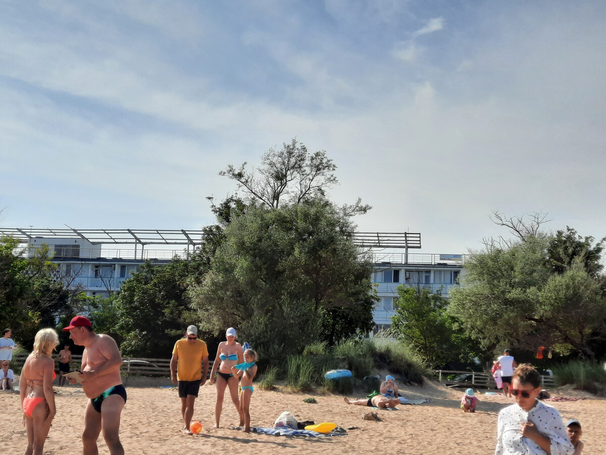 7 шагов - и вы на пляже. Фото автора