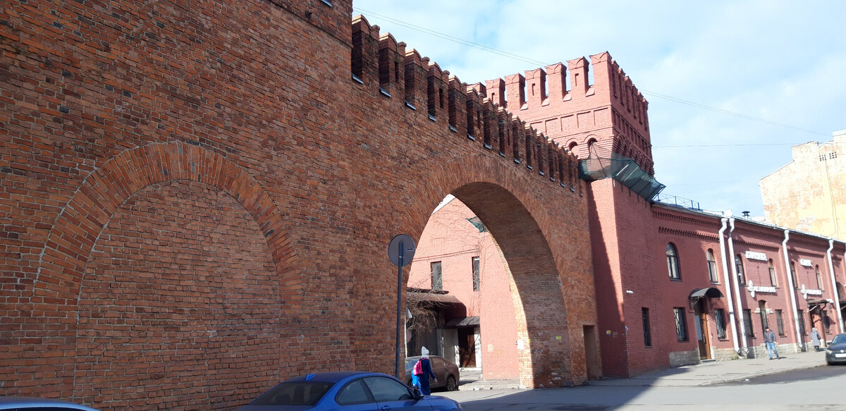 Крепостная стена.