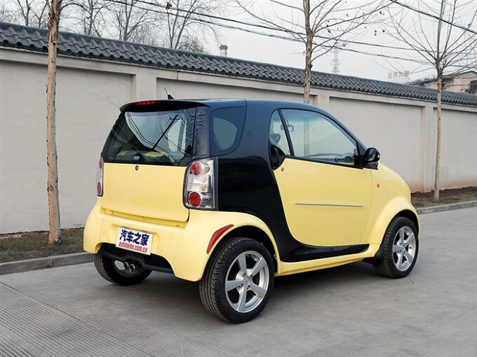 Китайский смарт. Shuanghuan Noble. Shuanghuan Mini. Shuanghuan Noble 2006. Китайский Smart 2004 автомобиль.