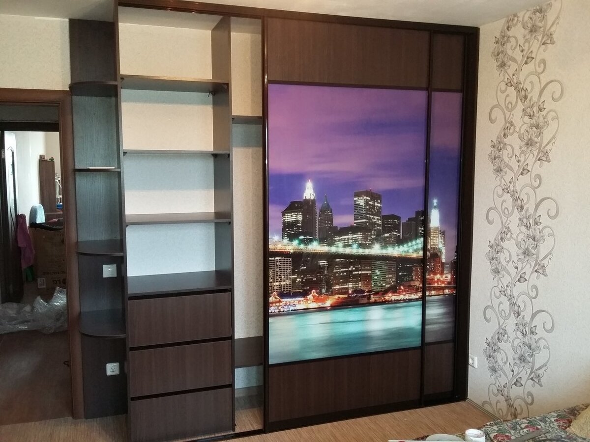 Одна из наших работ "шкаф-купе с фотопечатью"