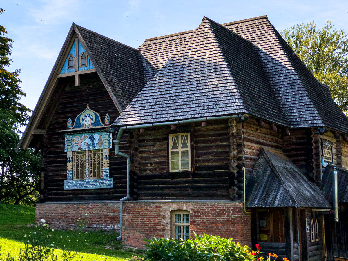 Фото автора. "Теремок"