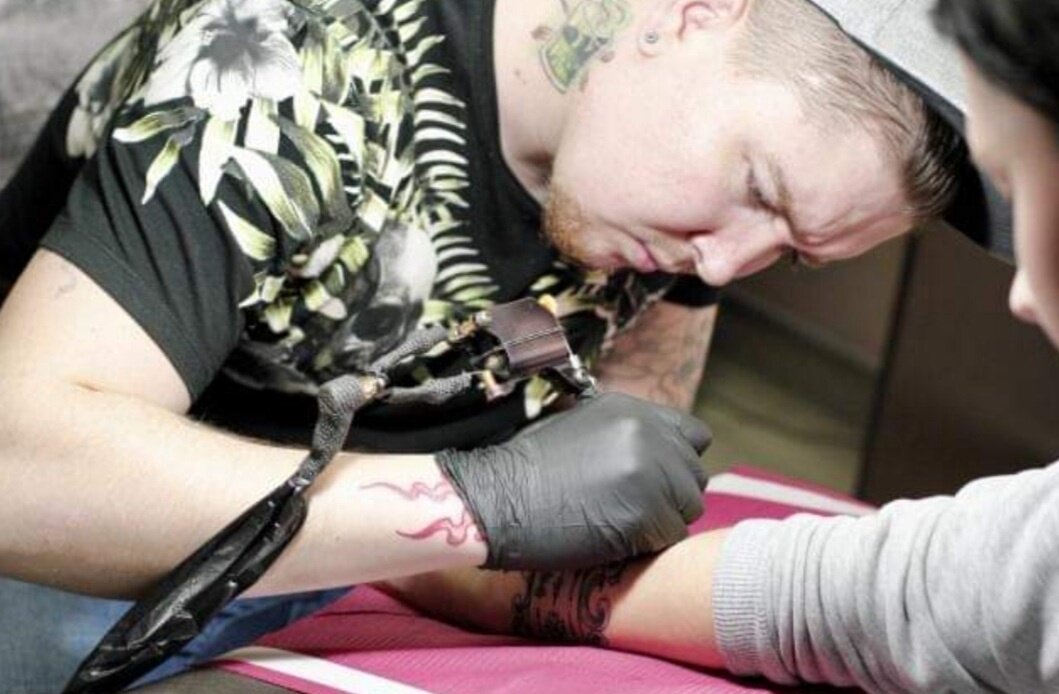 Знакомьтесь, это — Александр.