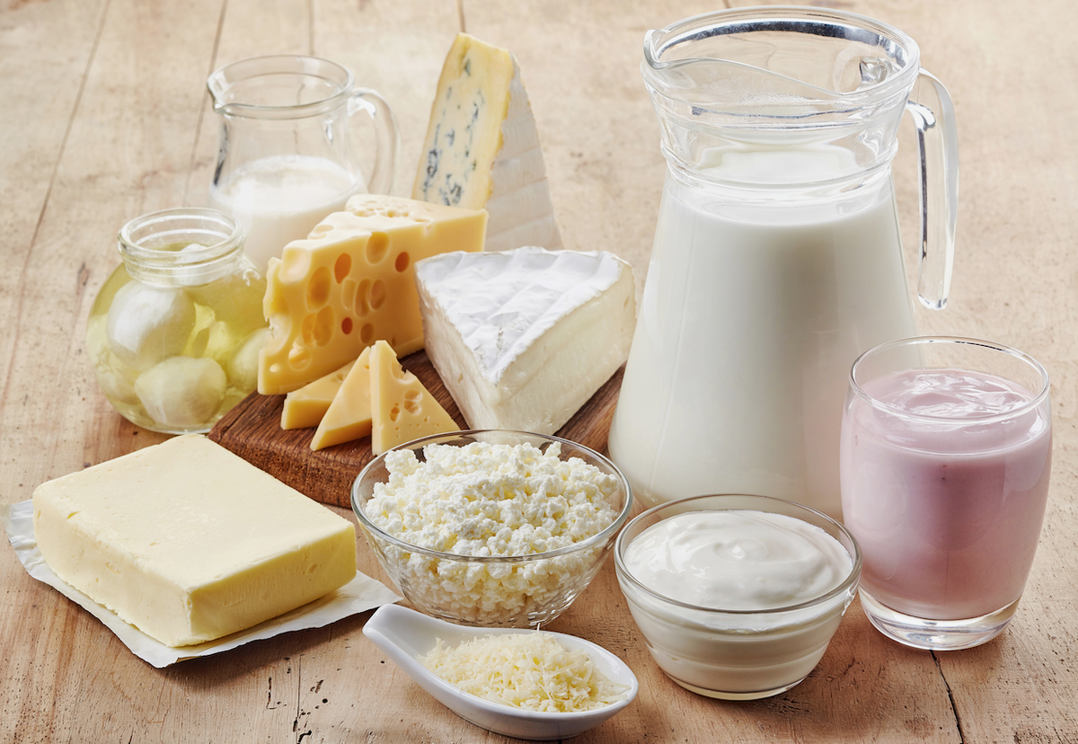Много пробиотиков содержат молочнокислые продукты