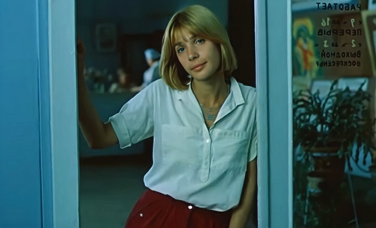 Кадр из фильма "Выйти замуж за капитана", 1985 год, режиссер Виталий Мельников