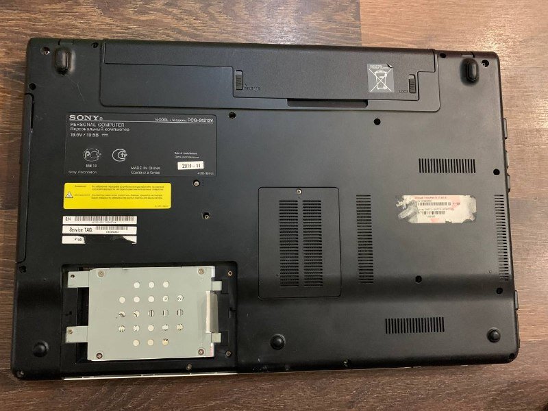 не хватает крышки hdd ну да ладно. =)