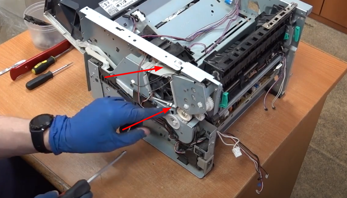 Фото 113. Изношенный бушинг