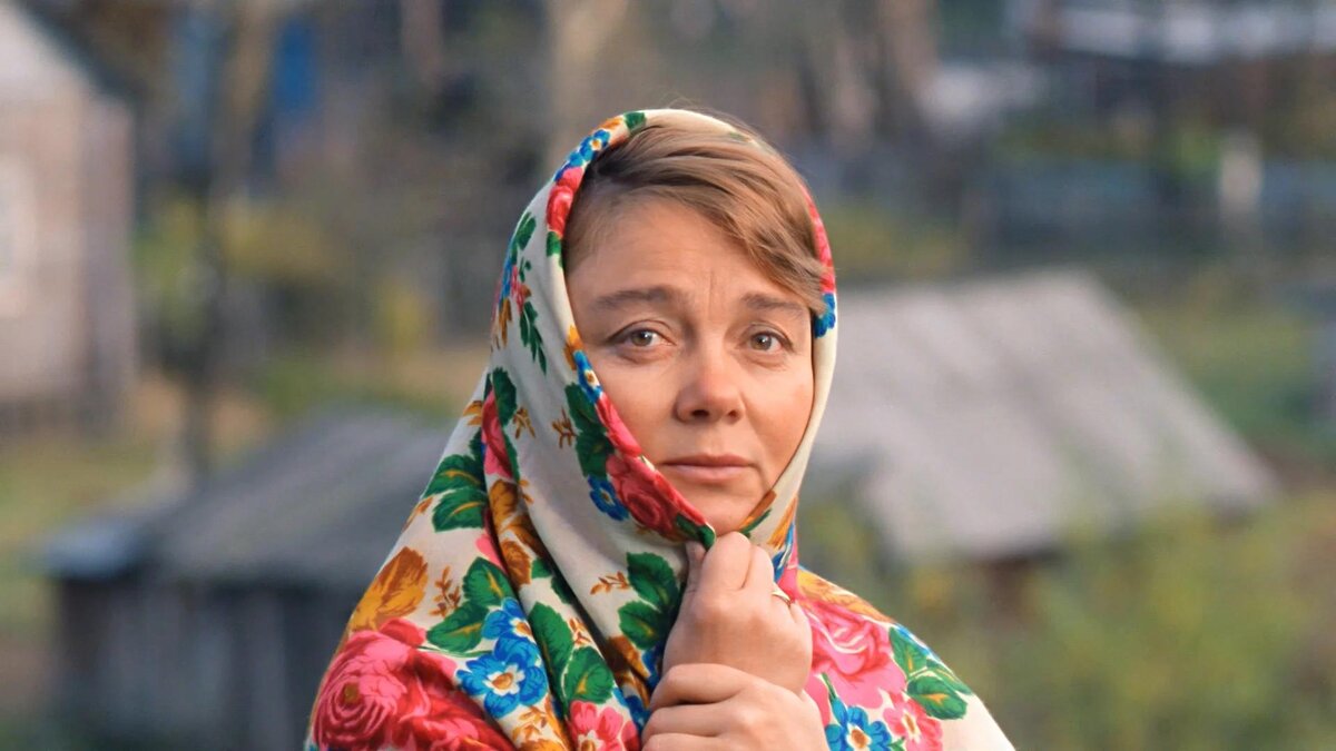 Кадр фильма «Любовь и голуби»
