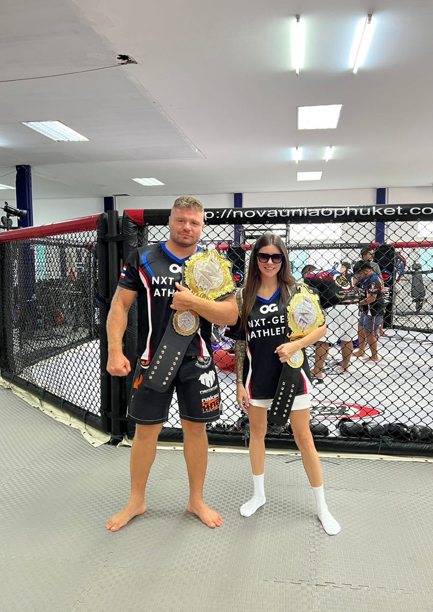 Анатолий Малыхин чемпион One Championship