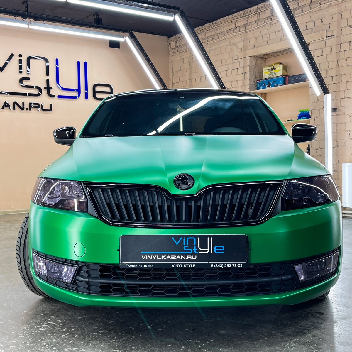 Skoda Rapid 2020 зеленая