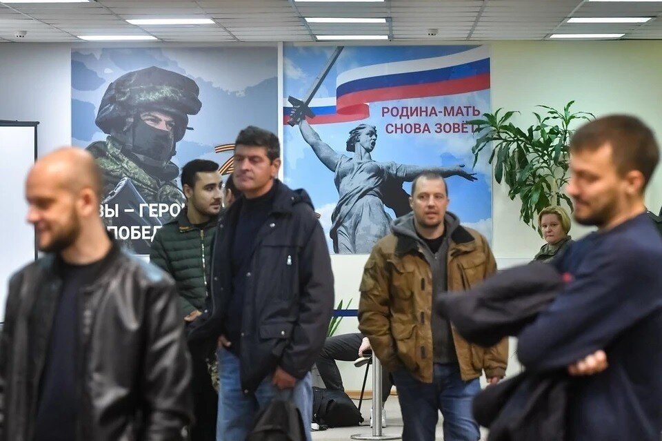     Призванных по мобилизации предпринимателей освободят от страховых взносов  Агентство городских новостей МОСКВА