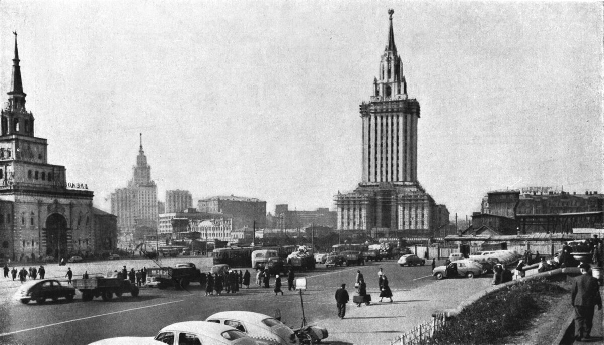 Старая высотка в москве