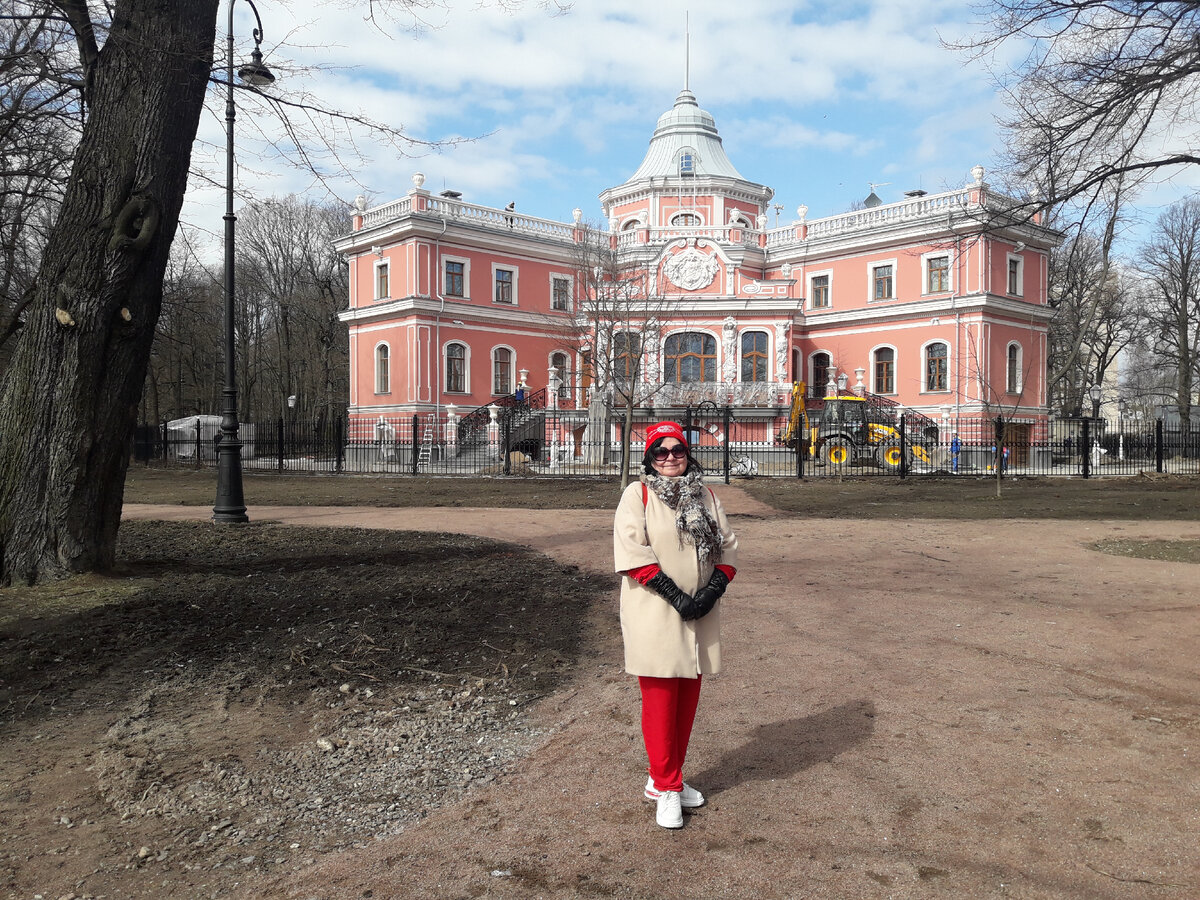 Для обложки. Я в Питере