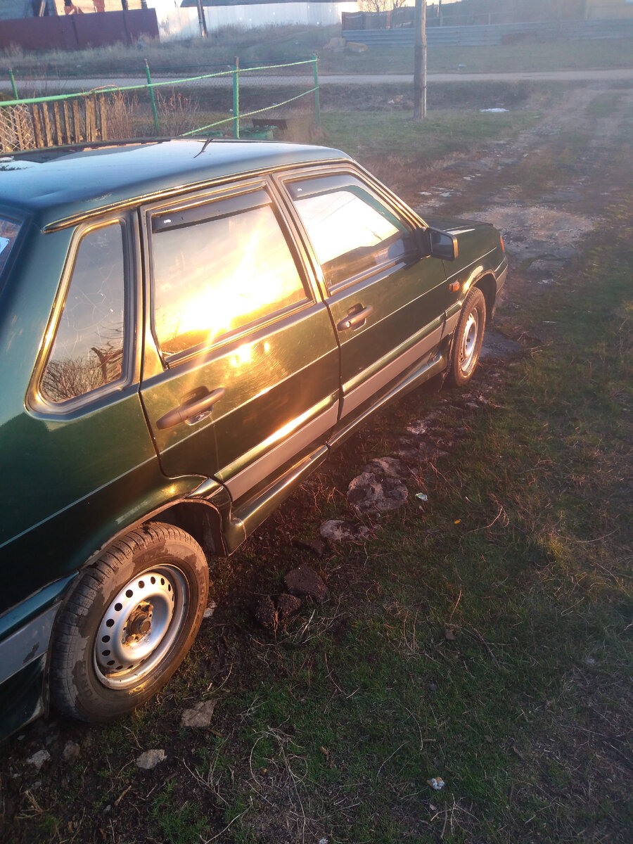 Вот мой "Боливар" цвета зелёный металлик.