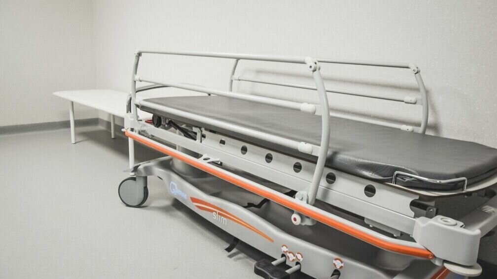     В минувший понедельник автомобиль «БМВ» в Ижевске сбил 68-летнего мужчину, который позже скончался в больнице.