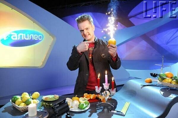 Эксперименты практически, как в популярном шоу - но без искр, электричества и харизматичного ведущего.