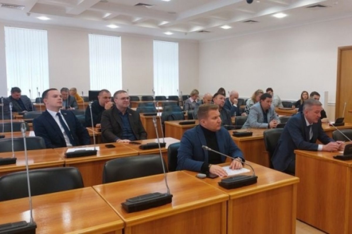    В Волгограде городской депутат призвал коллег вытащить город из фекалий