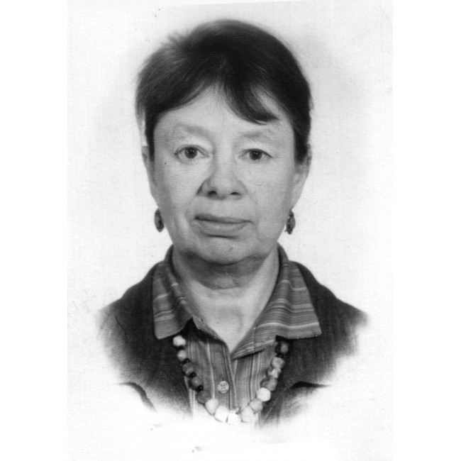 Наталия Леонидовна Рахманова (род. 24 ноября 1930, Ленинград) — советская и российская переводчица с английского языка. Наиболее известные работы — первый опубликованный на русском перевод повести Дж. Толкина "Хоббит, или Туда и Обратно" и сказочной повести "Говорящий сверток" Дж. Даррела. Также перевела множество произведений известных британских и американских писателей: Азимова, Голсуорси, Гр. Грина, Дж. К. Джерома, Киплинга, Кристи, Саймака, Сатклиф, Скотта, Уэллса, Фитцджеральда, Фолкнера, Г. К. Честертона, Б. Шоу и других