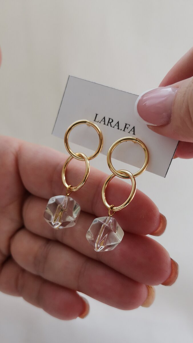 Красивые серьги кольца с натуральным Горным хрусталем, дизайн LARA.FA jewelry 