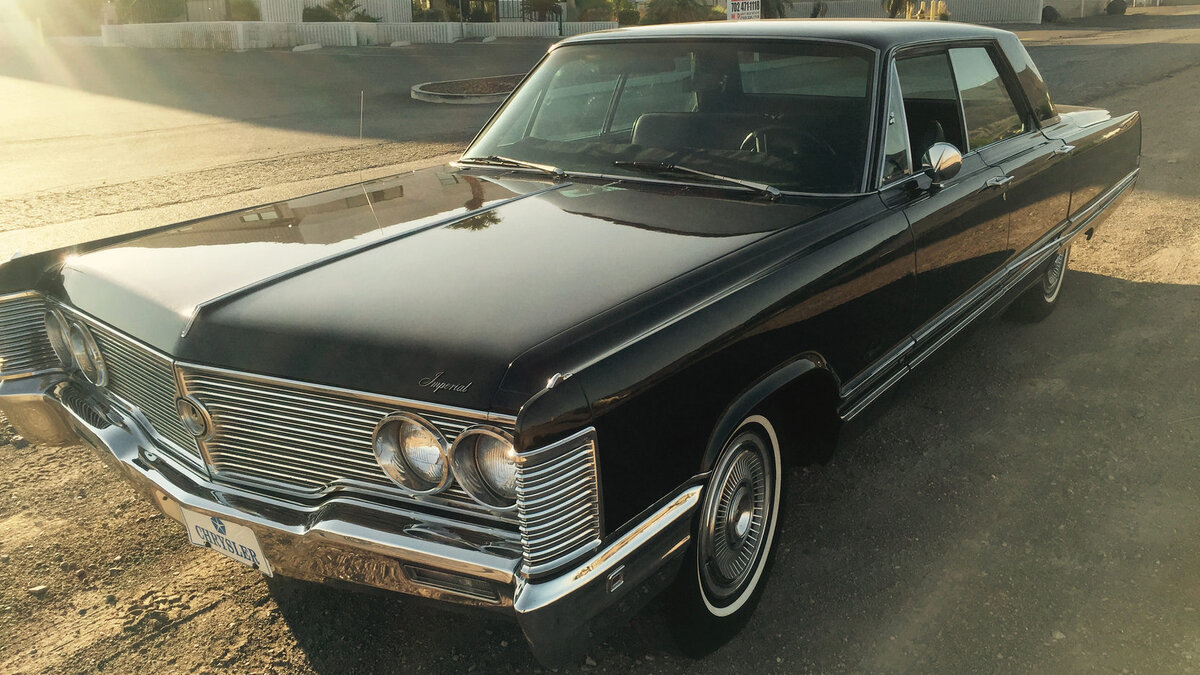 Лучшая классика. Chrysler Imperial Crown. Chrysler Imperial 1968. Крайслер Империал 1968. Chrysler Imperial 66.