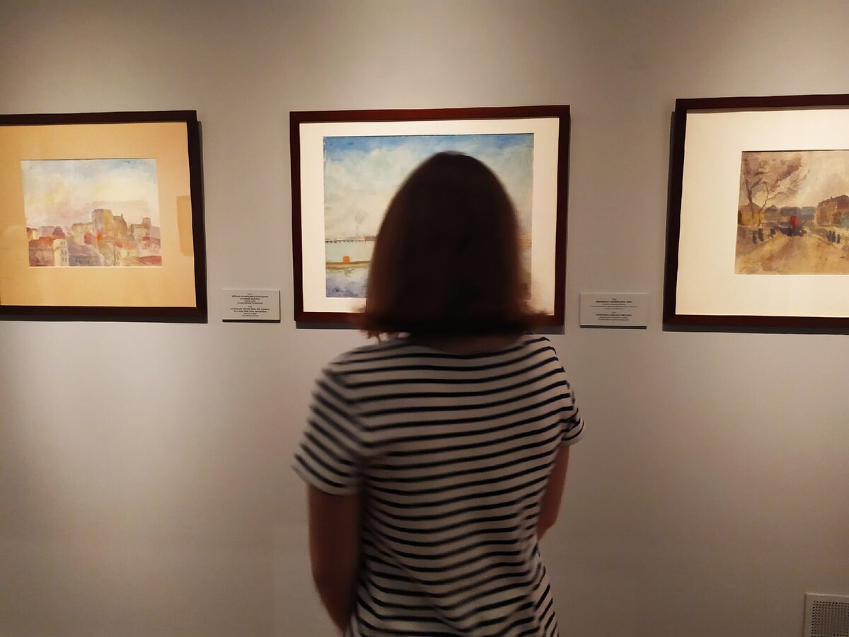 На выставке