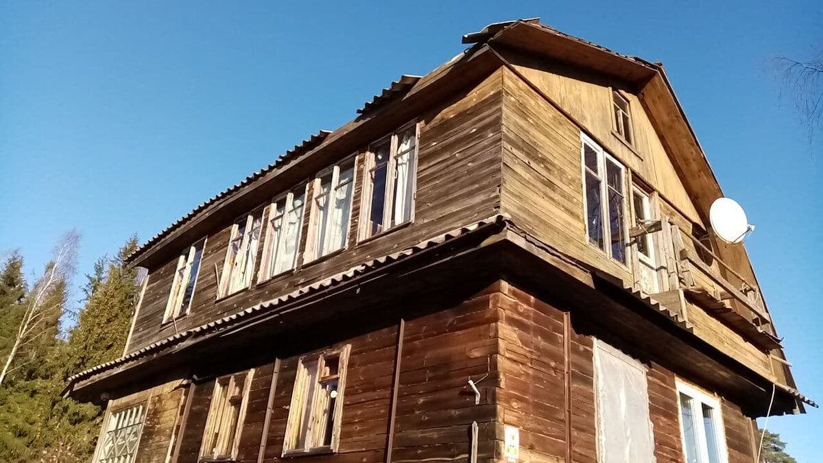 Снизу брус, сверху каркас). Без вариантов!