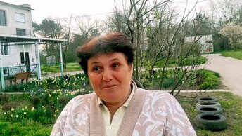 Опрос пенсионерки в степном Крыму. Сын живет на Украине - не виделись два года. Родня в Луганске хочет в Россию.