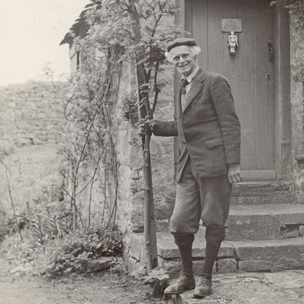 Бернар Слей