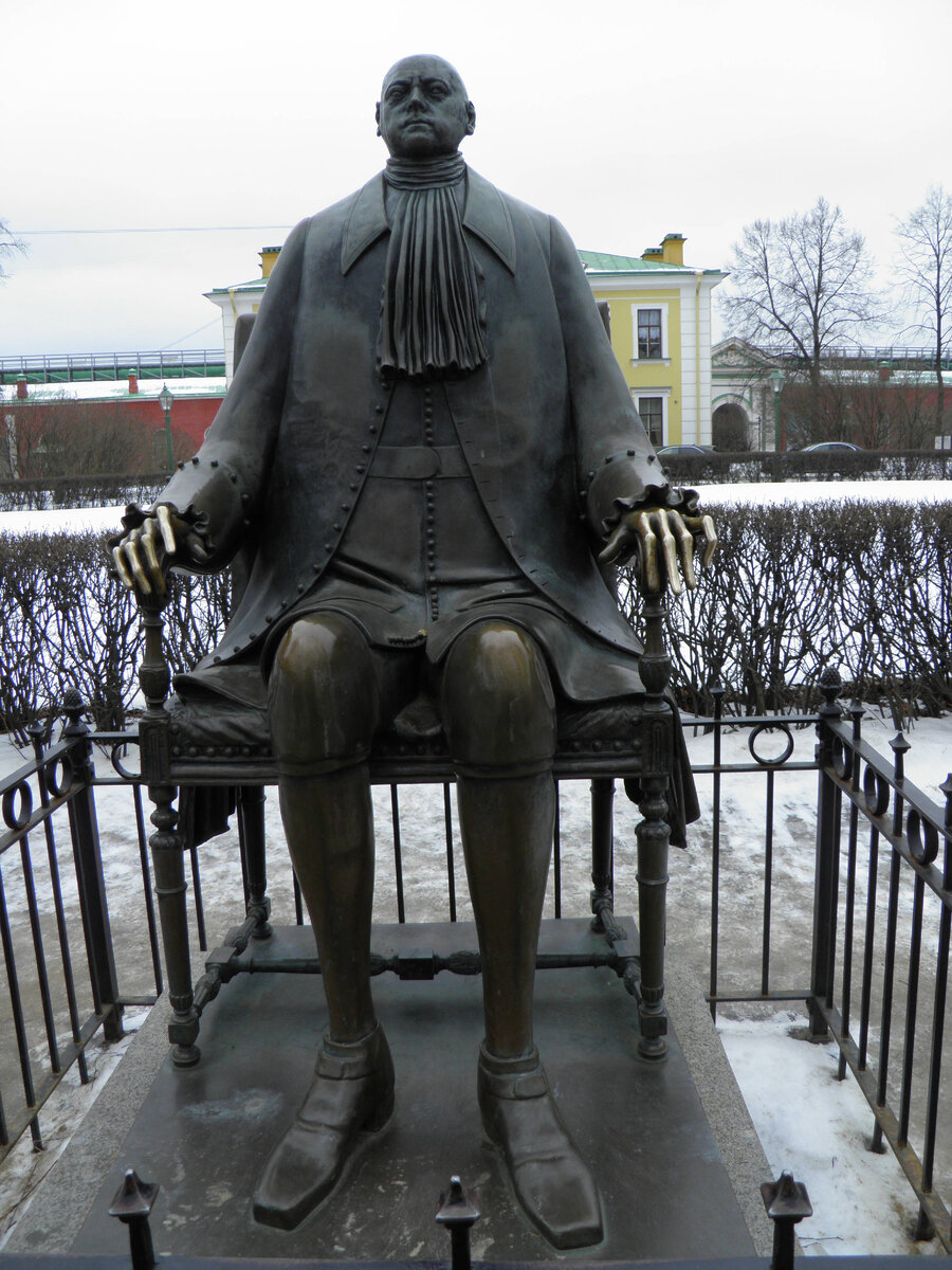 памятник петру в петропавловской крепости