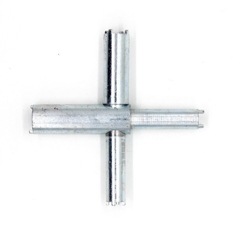 Тройник металлический