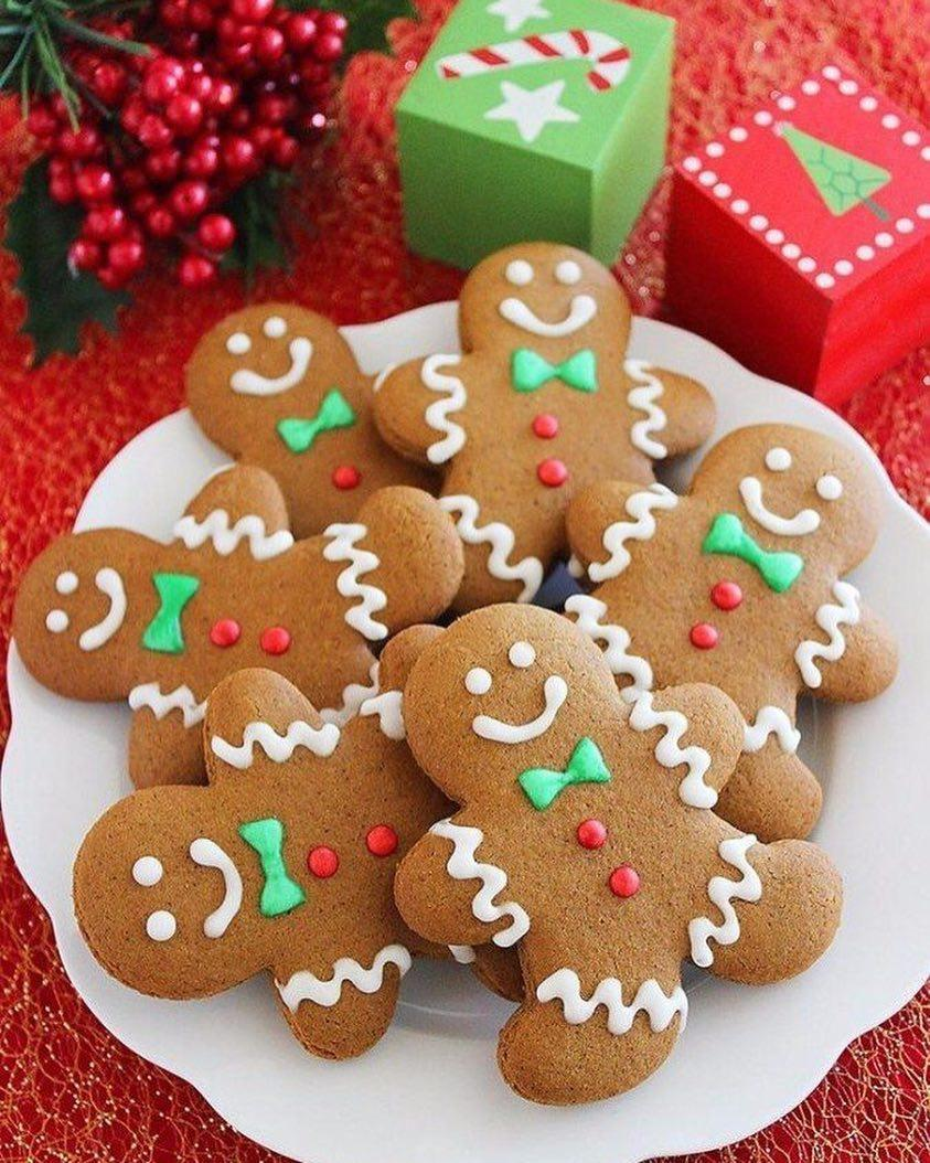 Рецепт новогоднего печенья. Пряничный человечек Gingerbread man. Рождественское печенье. Имбирное печенье. Рождественское имбирное печенье