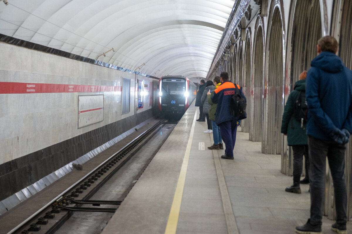 Поезд «Балтиец»: новый облик метро Санкт-Петербурга от ТМХ | ROLLINGSTOCK  Agency | Дзен