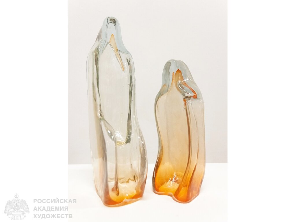 Фрагмент экспозиции Отделения декоративных искусств Российской академии художеств в МВК РАХ (Москва, Пречистенка, 19). Фото: Виктор Берёзкин, пресс-служба РАХ. 2023.