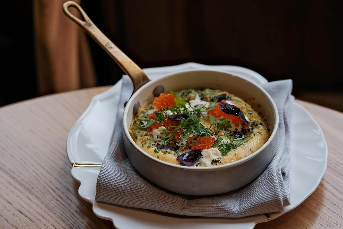    Champ Bistro