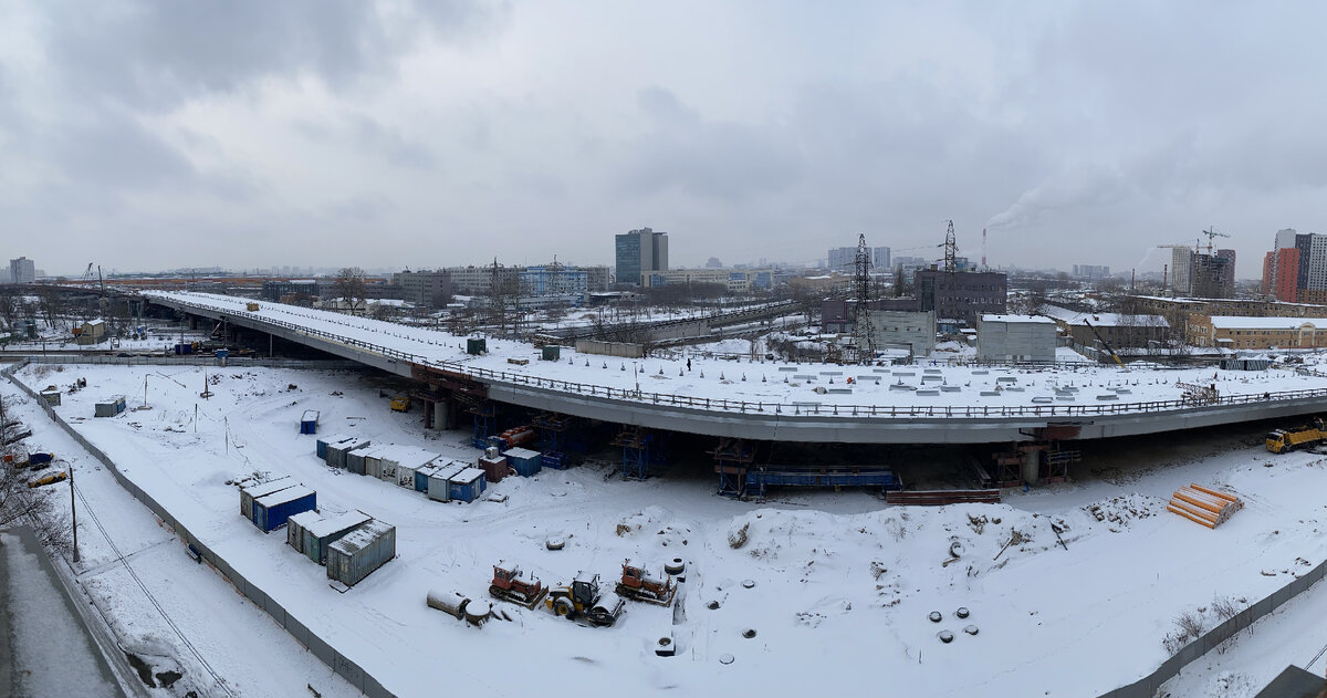 Участок эстакады от Грайвороновской улицы в сторону Волгоградского проспекта