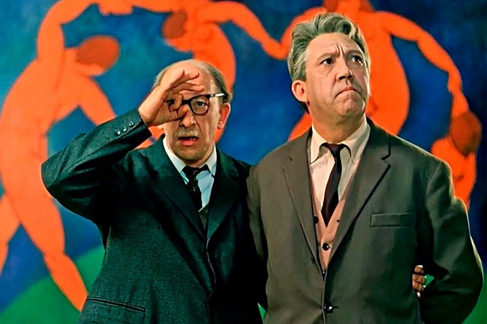    Роли «стариков-разбойников» были написаны специально для Юрия Никулина и Евгения Евстигнеева. кадр из фильма